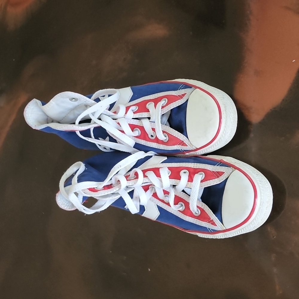 Converse Size 8